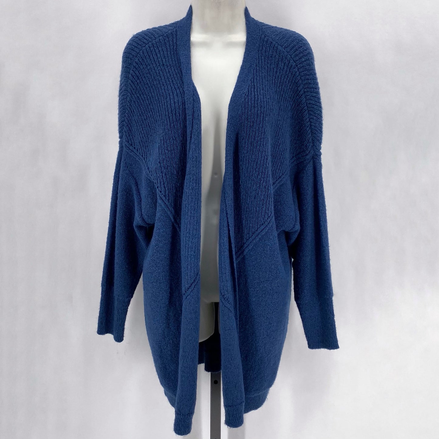 Size L Christopher & Banks Cardigan