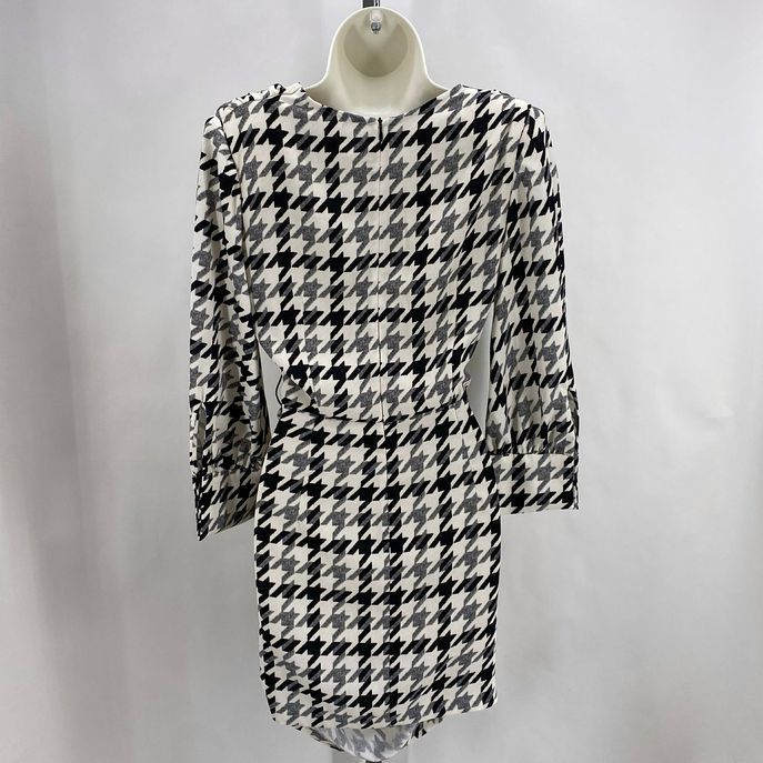 Size S ZARA Houndstooth Dress