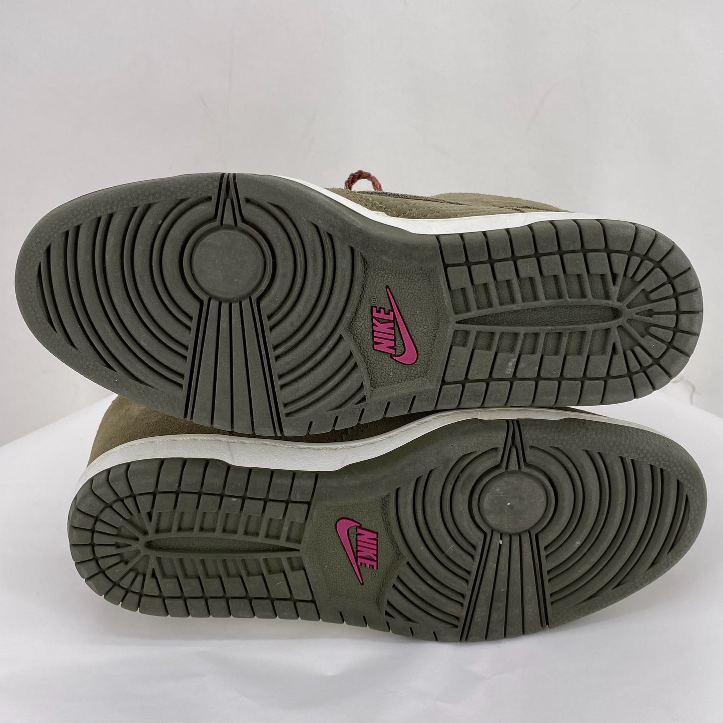 Green W Shoe Size 10 NIKE Sneakers