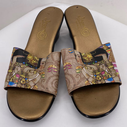 GOLD W Shoe Size 8 ICON Sandals