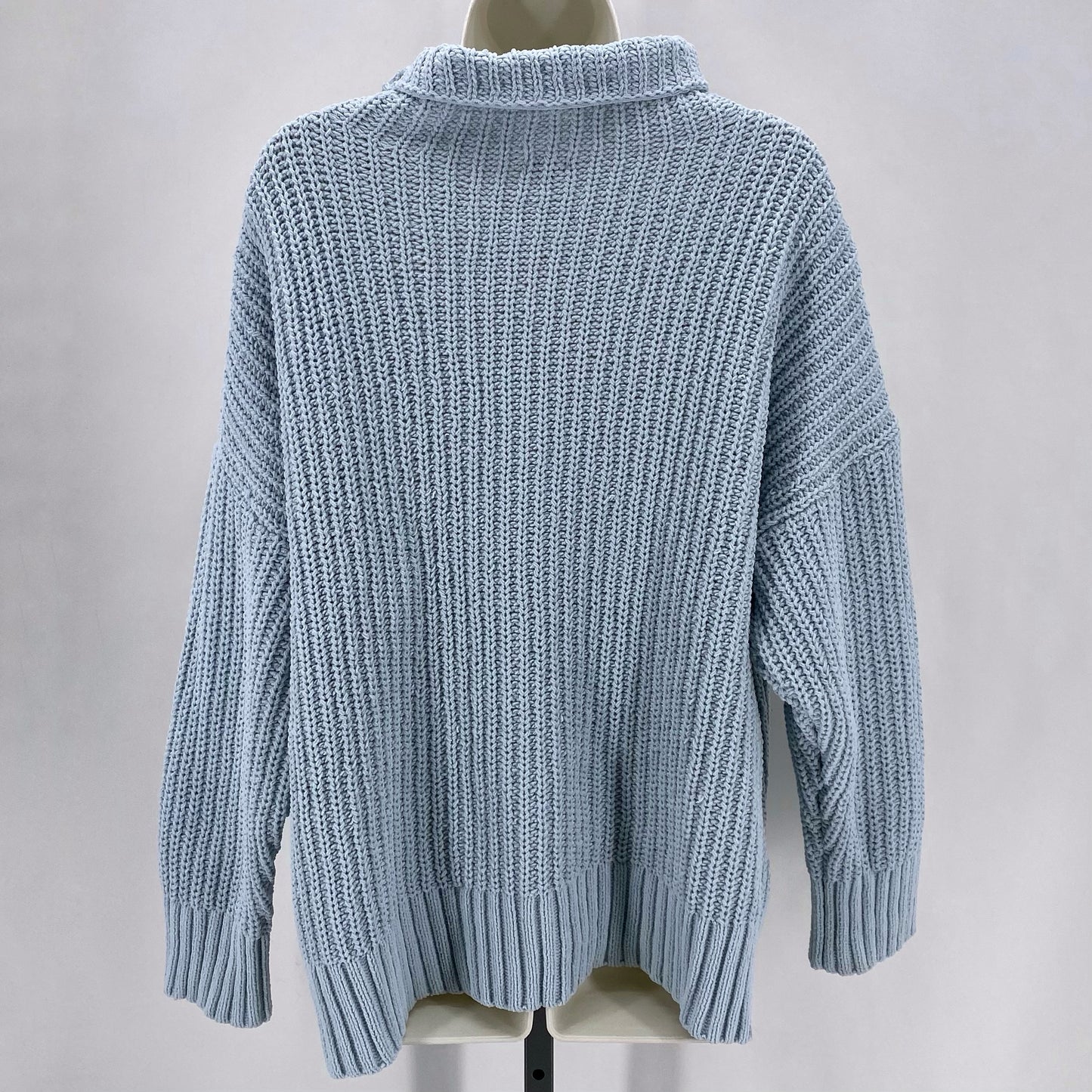 Size L AERIE Sweater
