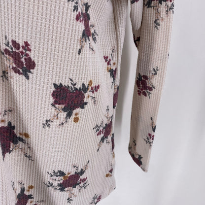 Size 3 TORRID FLOWERS Shirt