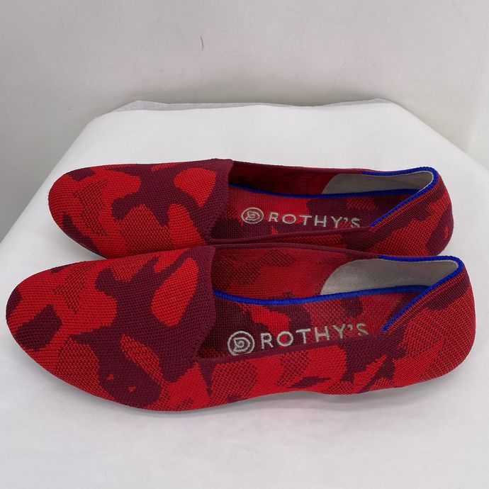 Red W Shoe Size 8.5 ROTHY'S Flats