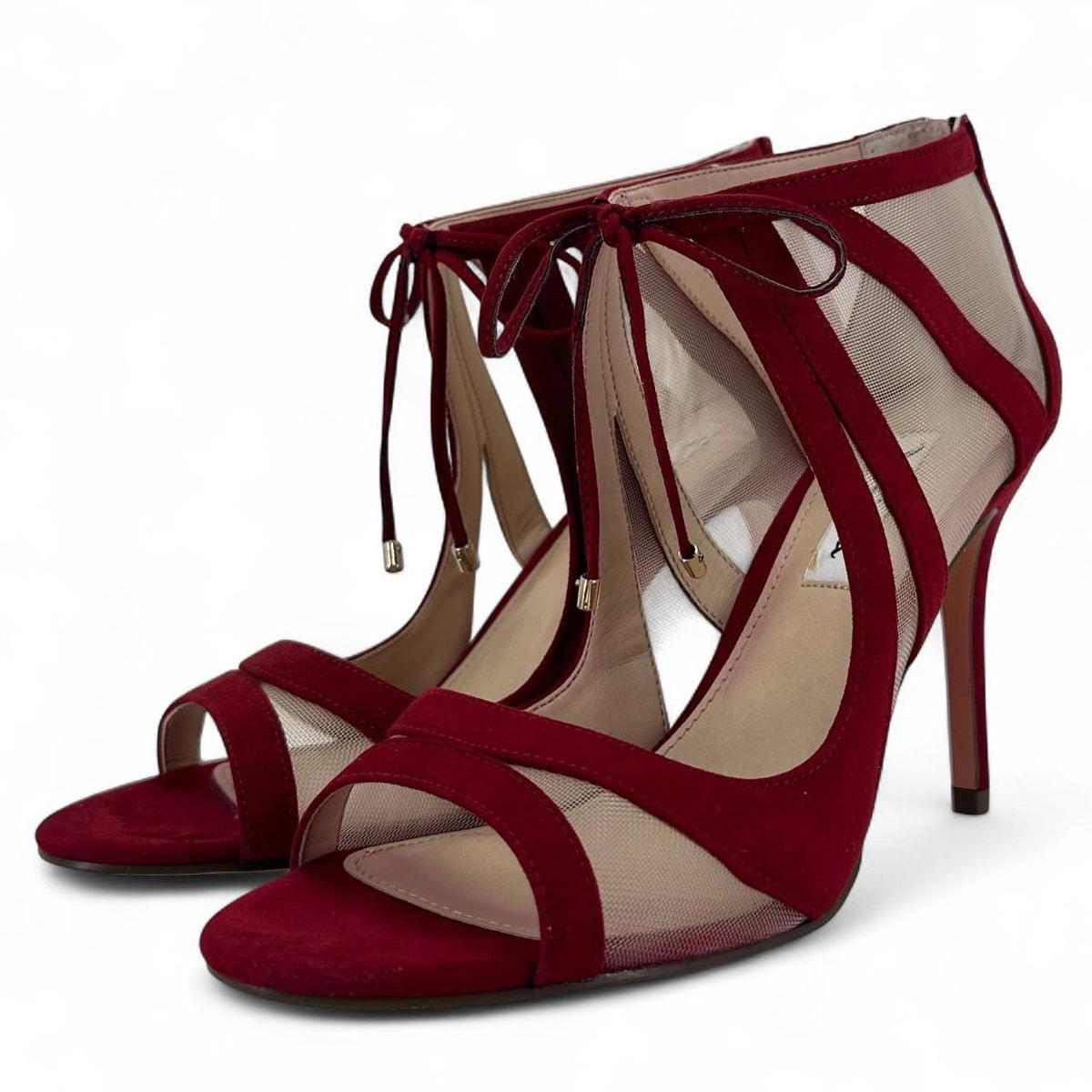 Red W Shoe Size 7.5 NINA Heels