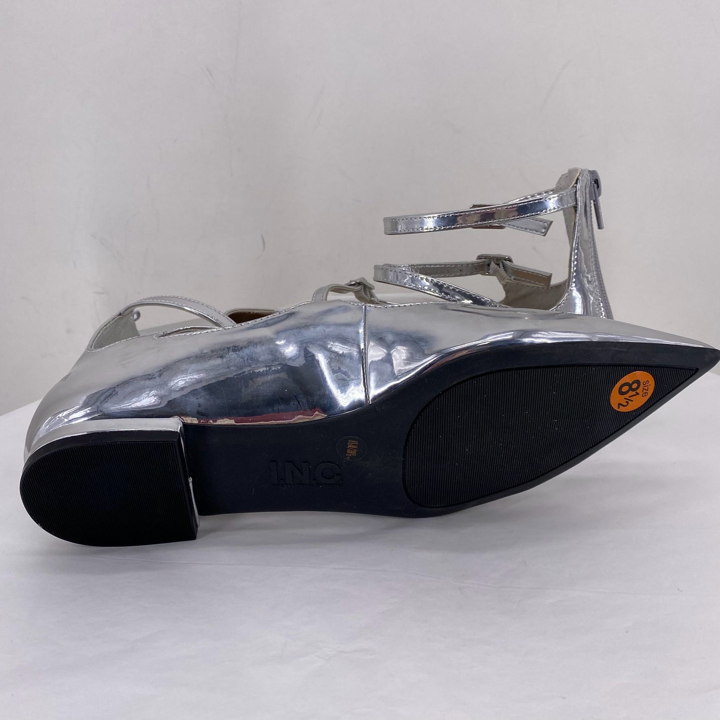 Silver W Shoe Size 8.5 INC Flats