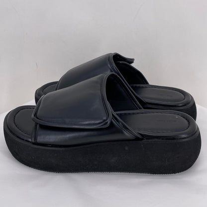 Black W Shoe Size 8 OAK + FORT Sandals