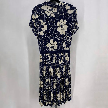 Size M TRACY REESE Floral Dress