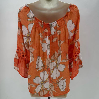 Size L UNIQUE SPECTRUM FLOWERS Shirt
