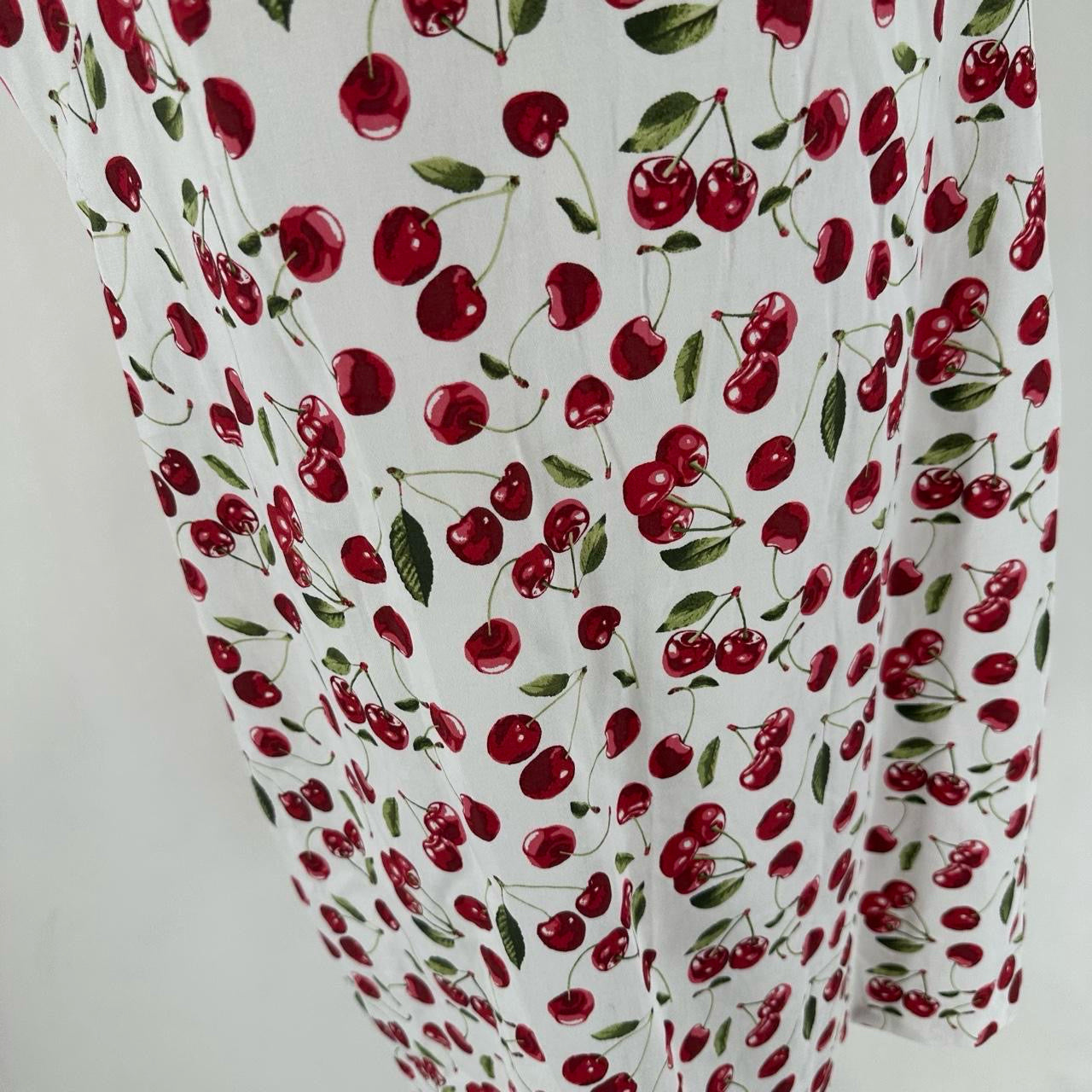 Size 8 LONDON TIMES CHERRIES Dress