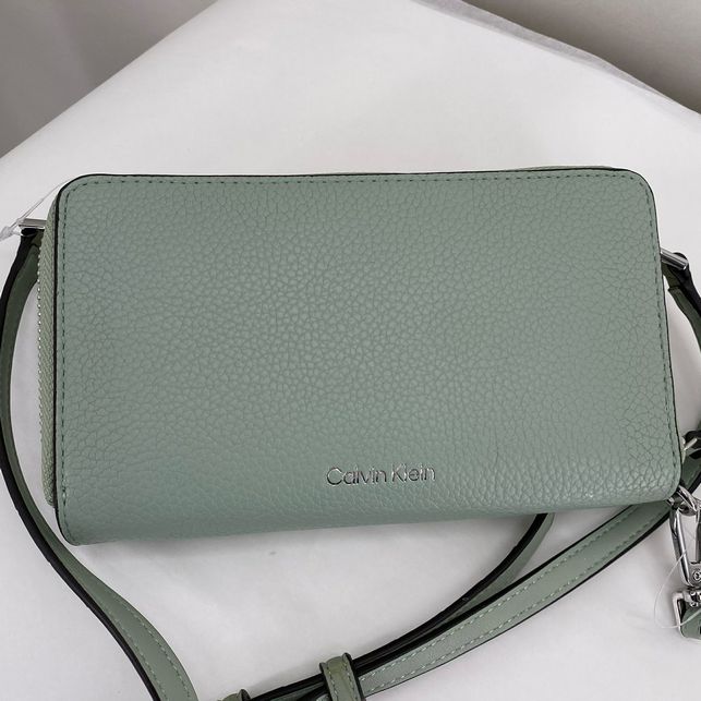 Sage. CALVIN KLEIN Cross-body