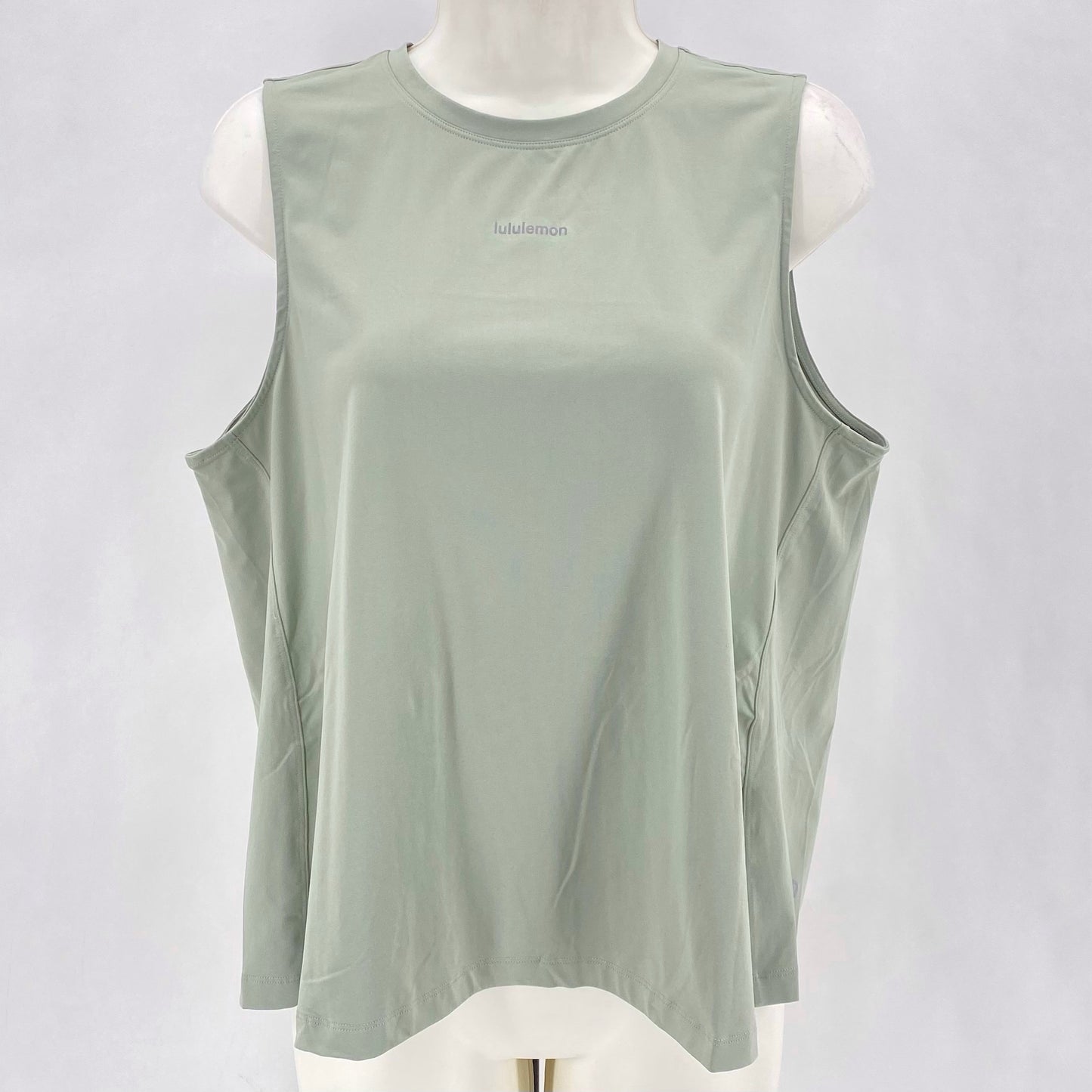 Size L LULULEMON Athletic Wear