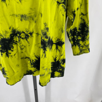 Size 3 TORRID Tie dye Shirt