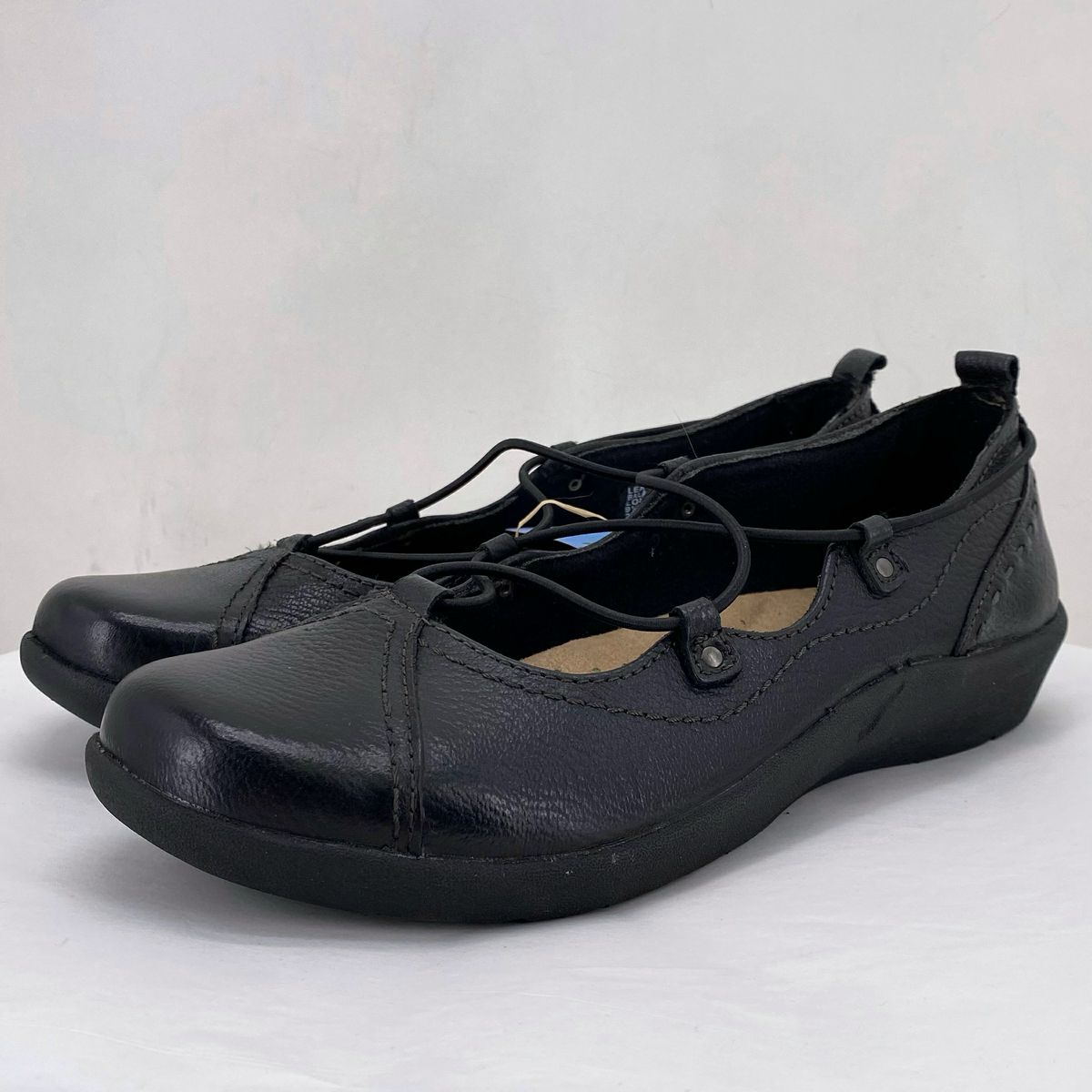 Black W Shoe Size 9.5 EARTH ORIGINS Flats