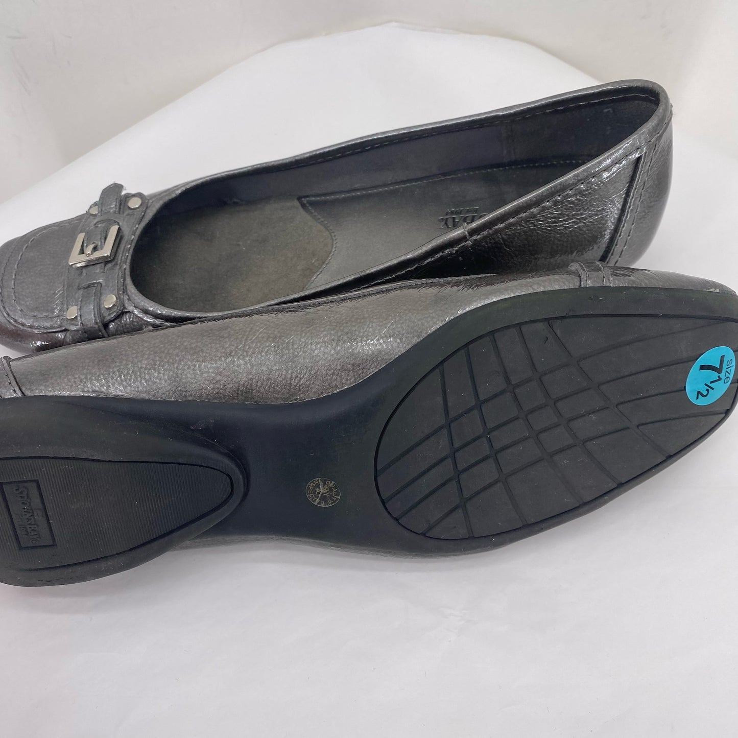 Silver W Shoe Size 7.5 st john bay Flats