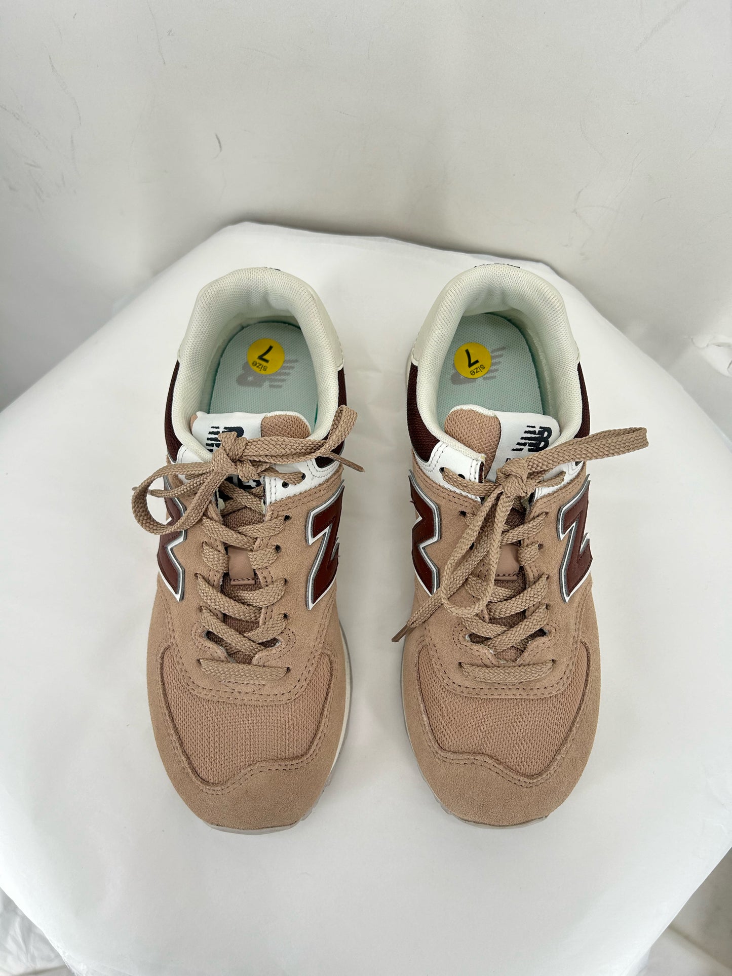 Beige W Shoe Size 7 NEW BALANCE Sneakers