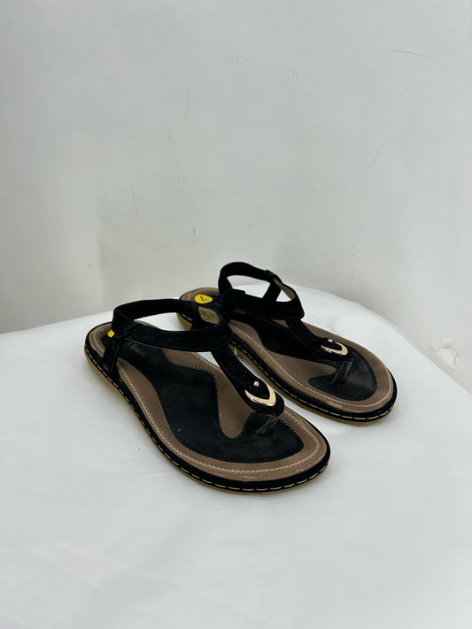 Black W Shoe Size 7 Sandals
