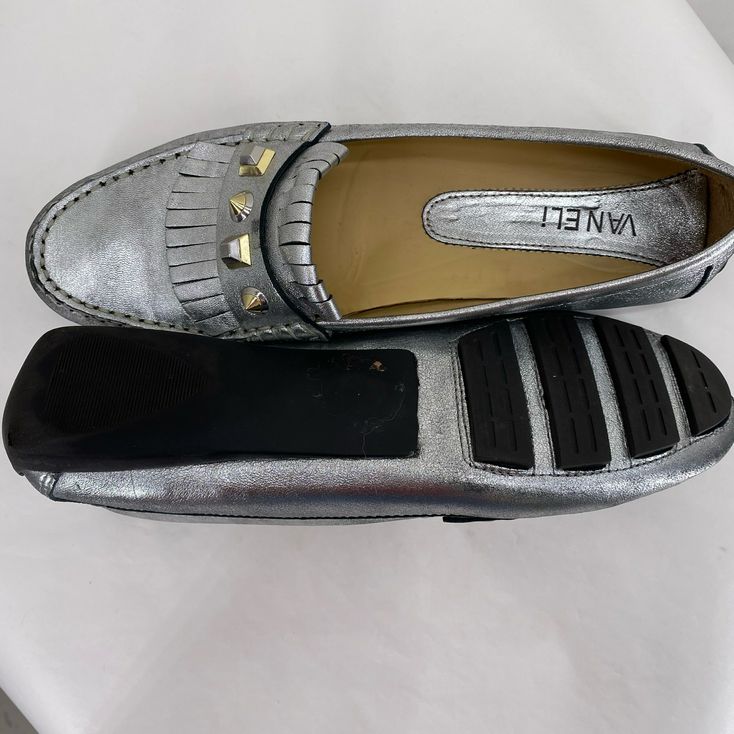 Silver W Shoe Size 9.5 VANELI Loafer