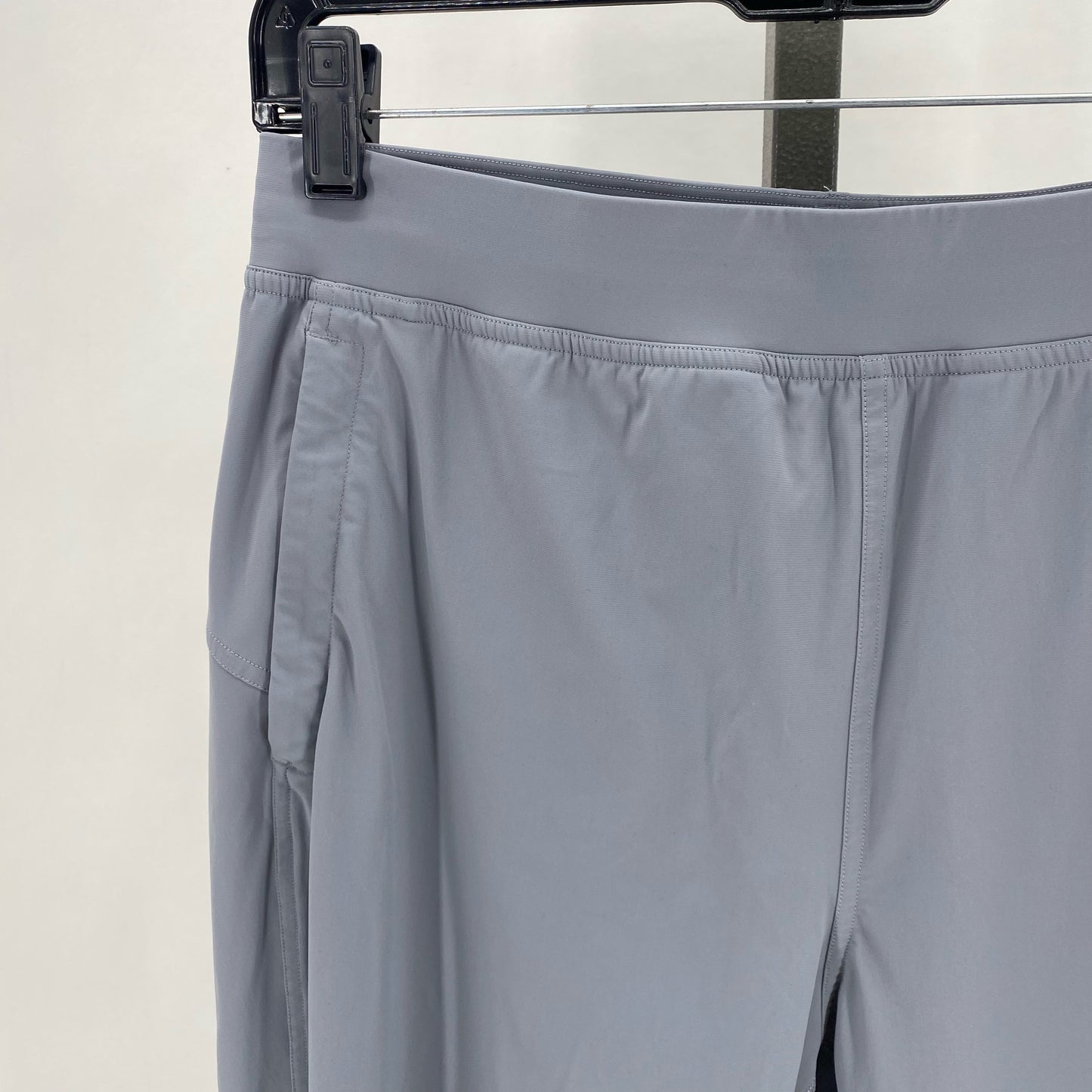 Size 8 LULULEMON Athletic Wear