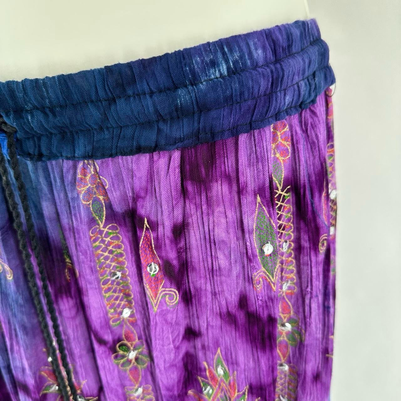 Size One Size NO TAG FLOWERS Skirt
