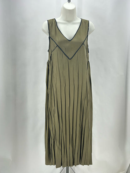 Size L COTELAC Dress