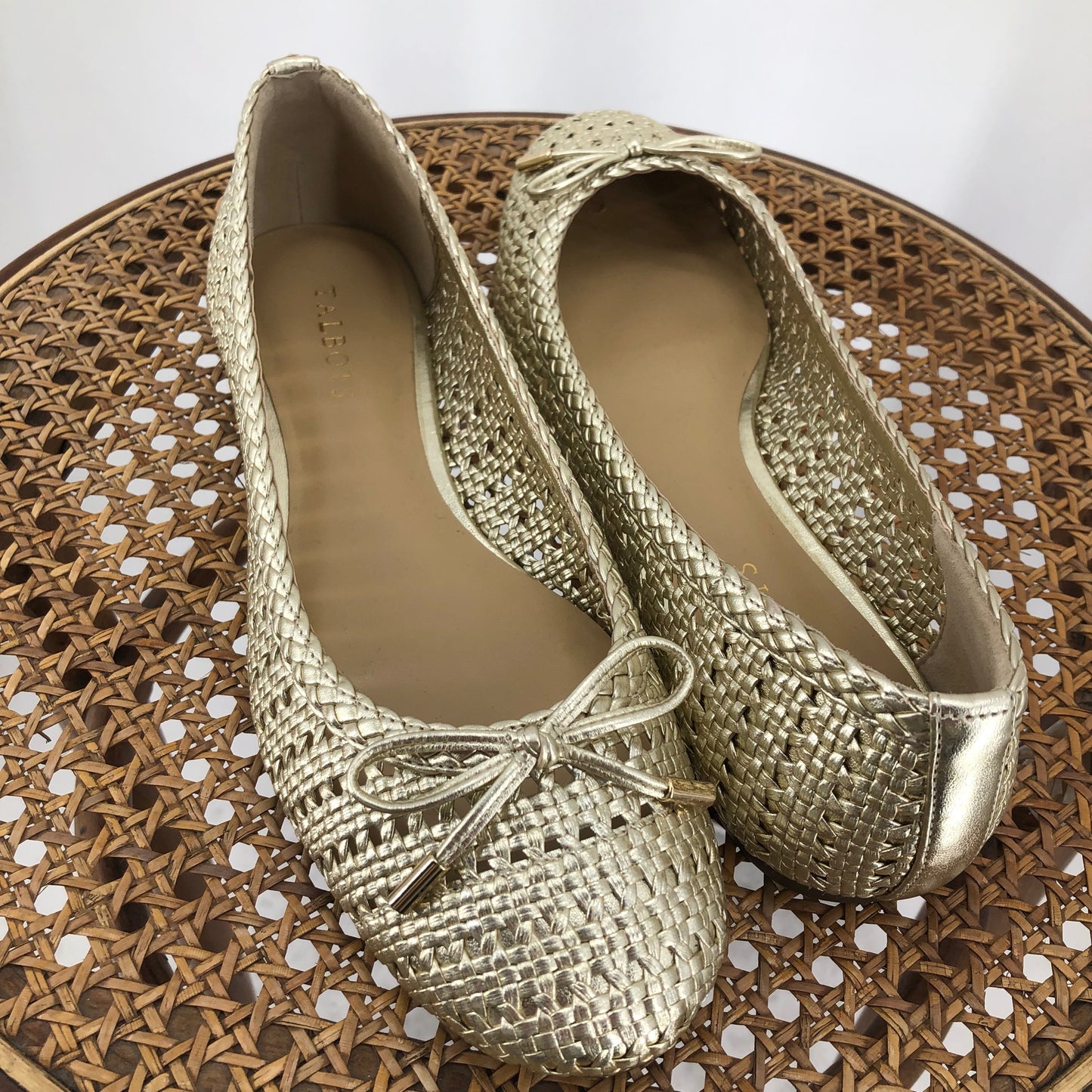 GOLD W Shoe Size 10 TALBOTS Flats