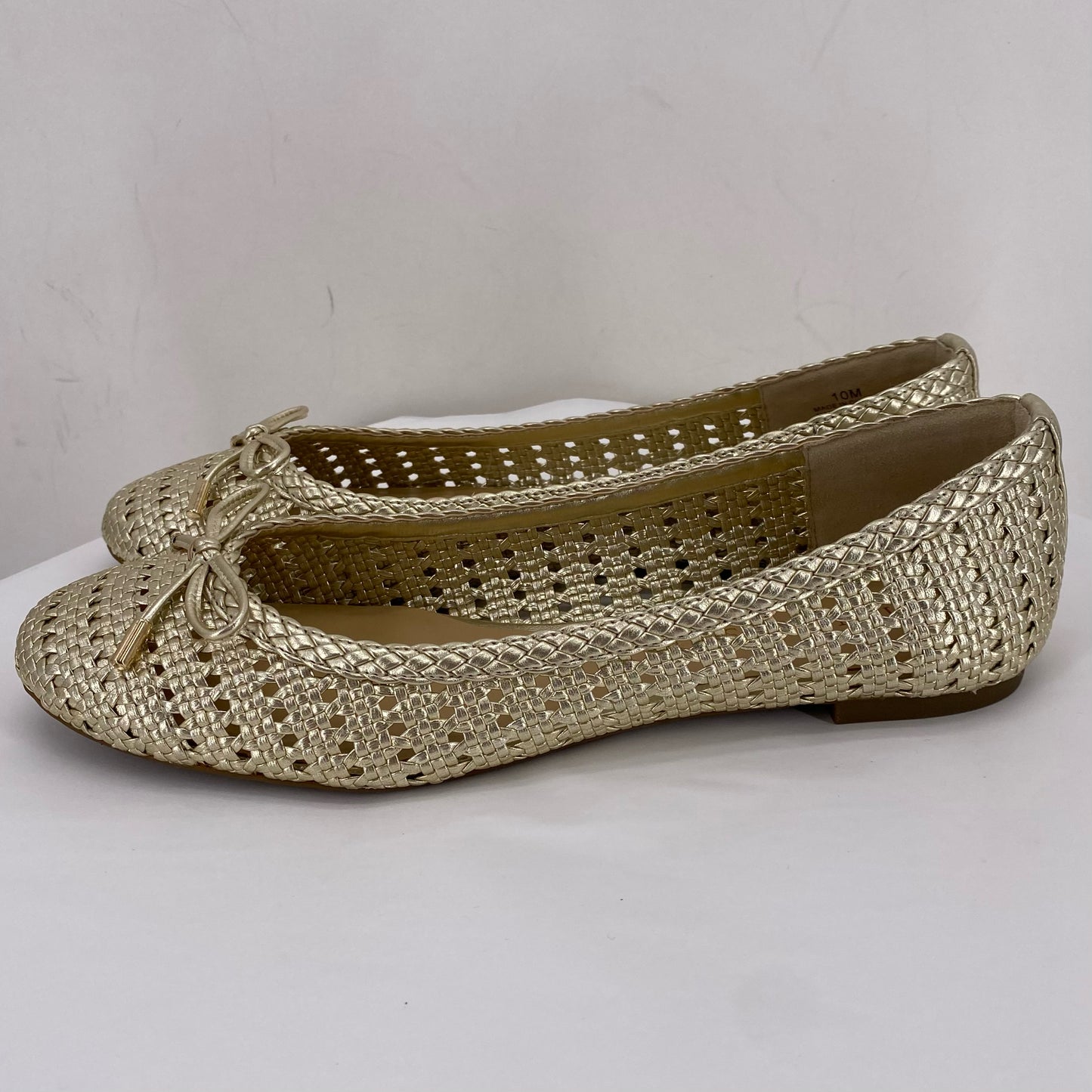 GOLD W Shoe Size 10 TALBOTS Flats