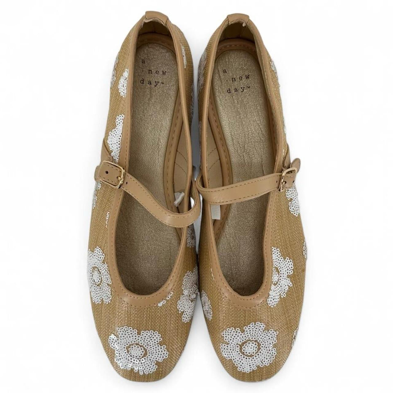 Tan W Shoe Size 9 A NEW DAY Flats