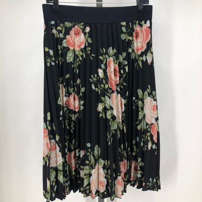 Size M METRO WEAR FLOWERS Skirt