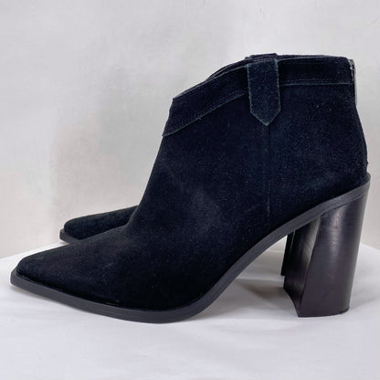 Black W Shoe Size 9 VINCE CAMUTO Boots