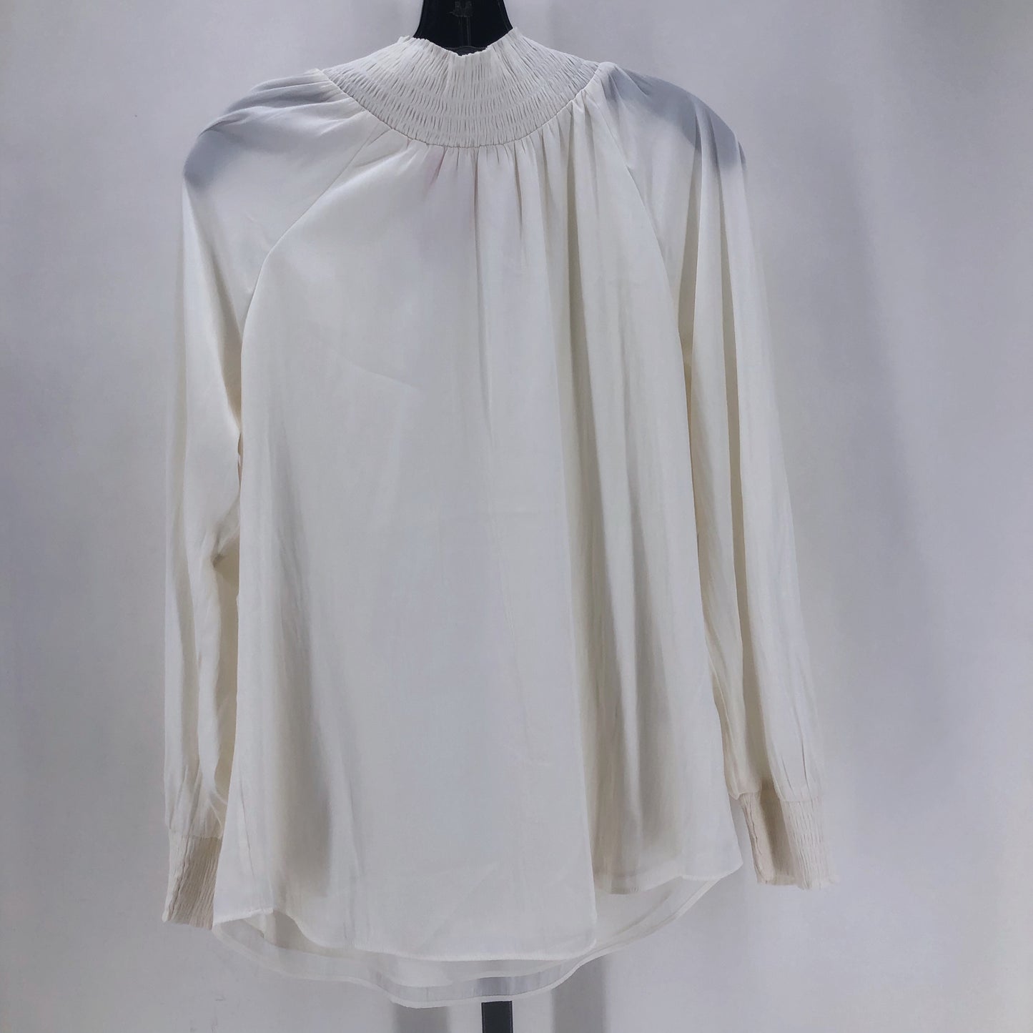 Size 2 CHICO'S Shirt