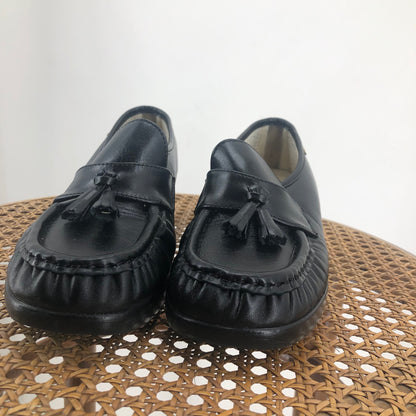 Black W Shoe Size 7.5 SAS Loafer