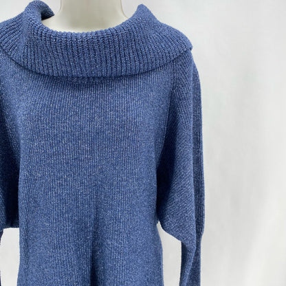 Size M WHITE HOUSE BLACK Sweater