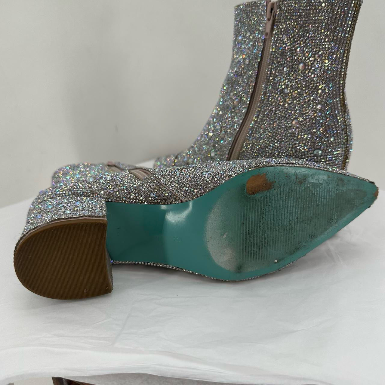 Silver W Shoe Size 9 Betsy Johnson Boots