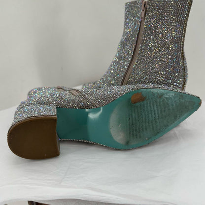 Silver W Shoe Size 9 Betsy Johnson Boots