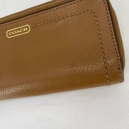 BROWN COACH Leather Wallet