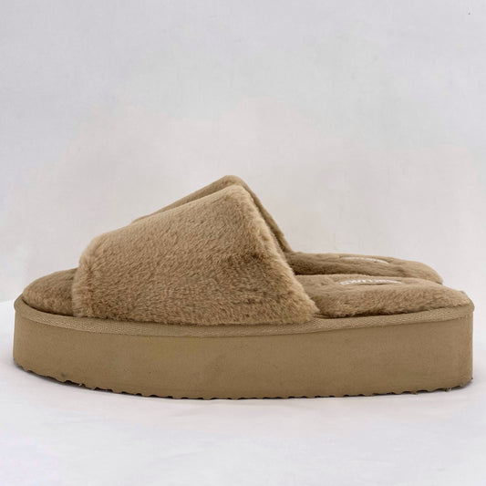 Tan W Shoe Size 7/8 MUK LUKS Slippers