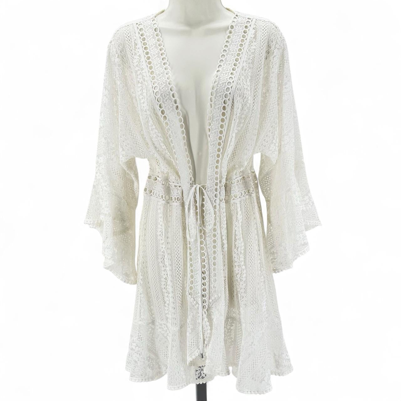 Size XS/S WHITE HOUSE BLACK KIMONO