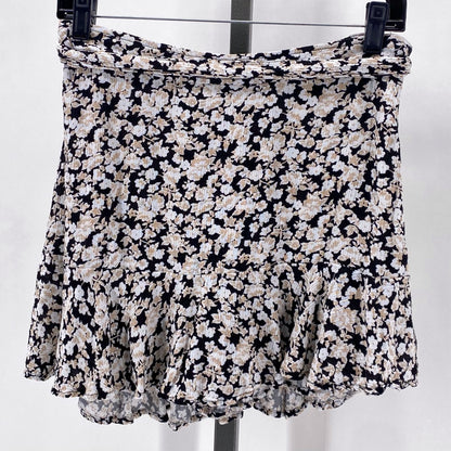 Size M ABERCROMBIE FLOWERS Skirt