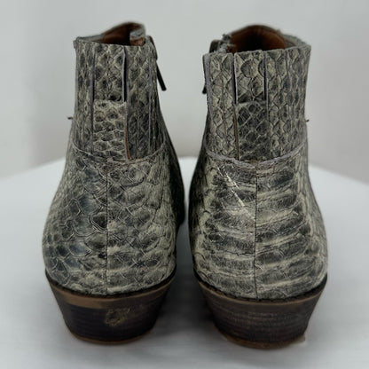 BLACK/GRAY W Shoe Size 7.5 LUCKY BRAND Boots