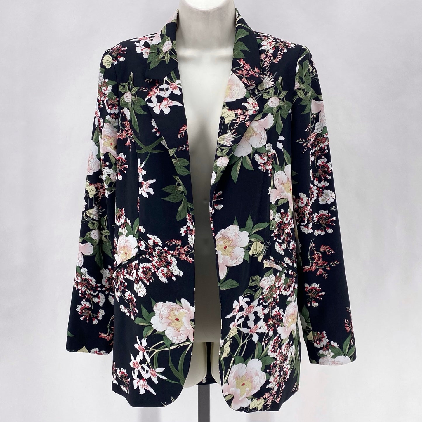 Size S CYNTHIA ROWLEY FLOWERS Jacket