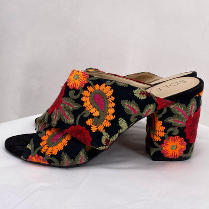 Black W Shoe Size 7.5 SOLE SOCIETY Sandals