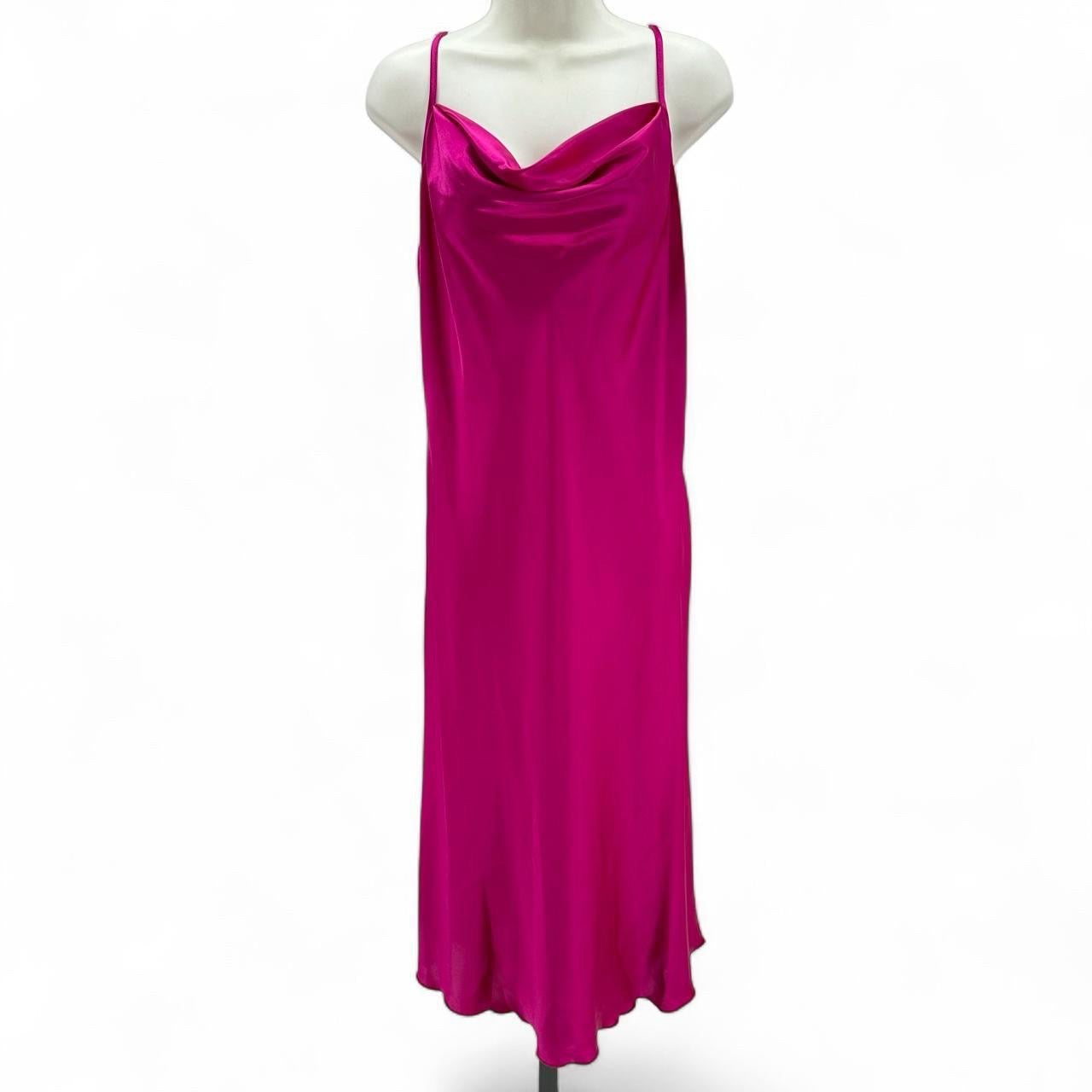 Size M BEBE Sateen NIGHTGOWN