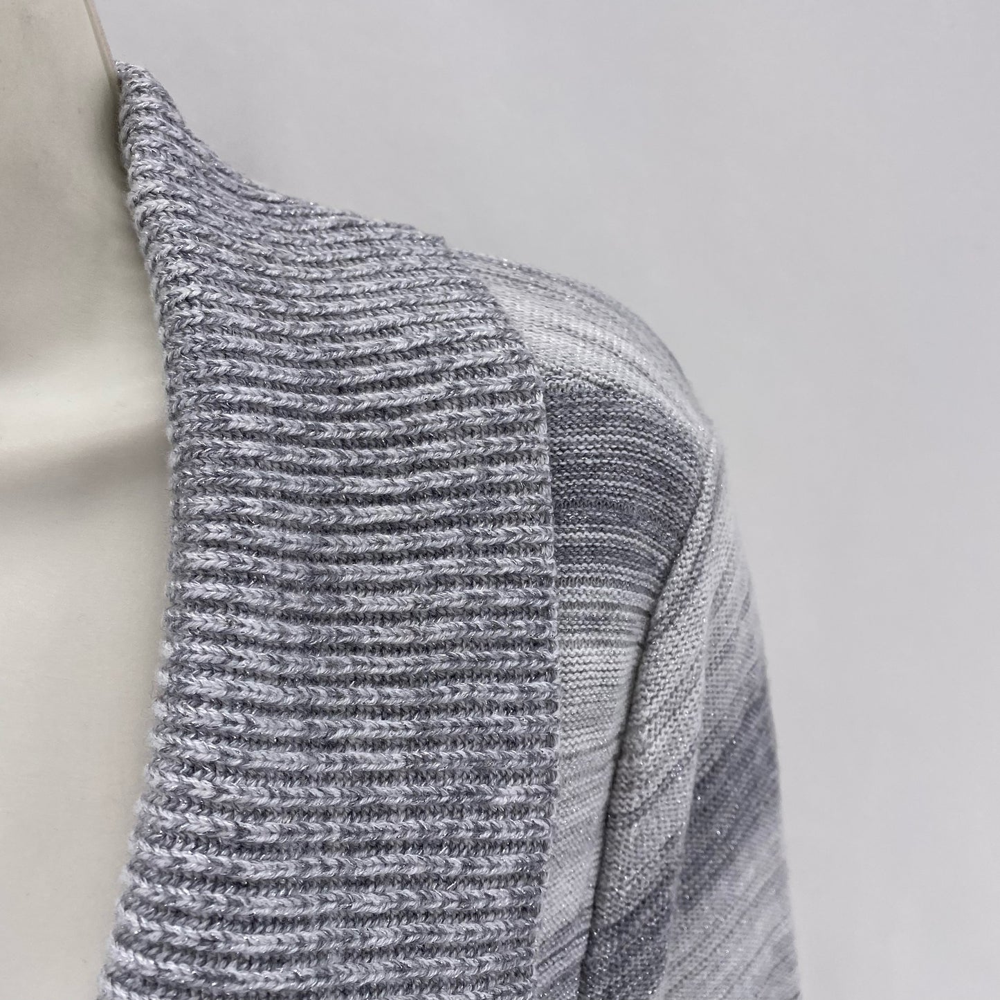 Size M WHITE HOUSE BLACK Stripe Cardigan