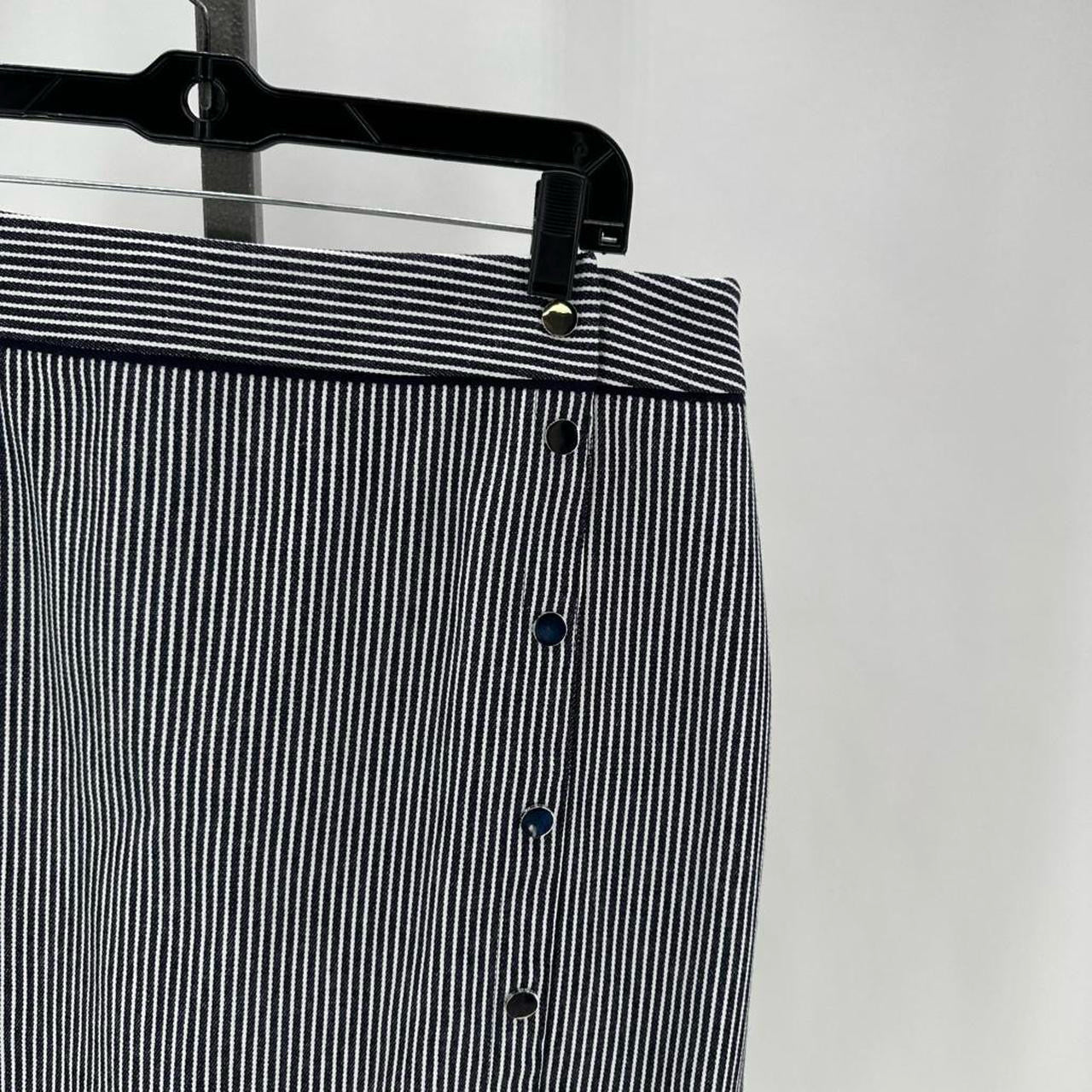 Size 14 boss Stripe Skirt