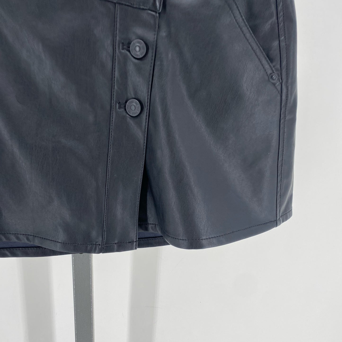 Size 28 WE THE FREE Skirt