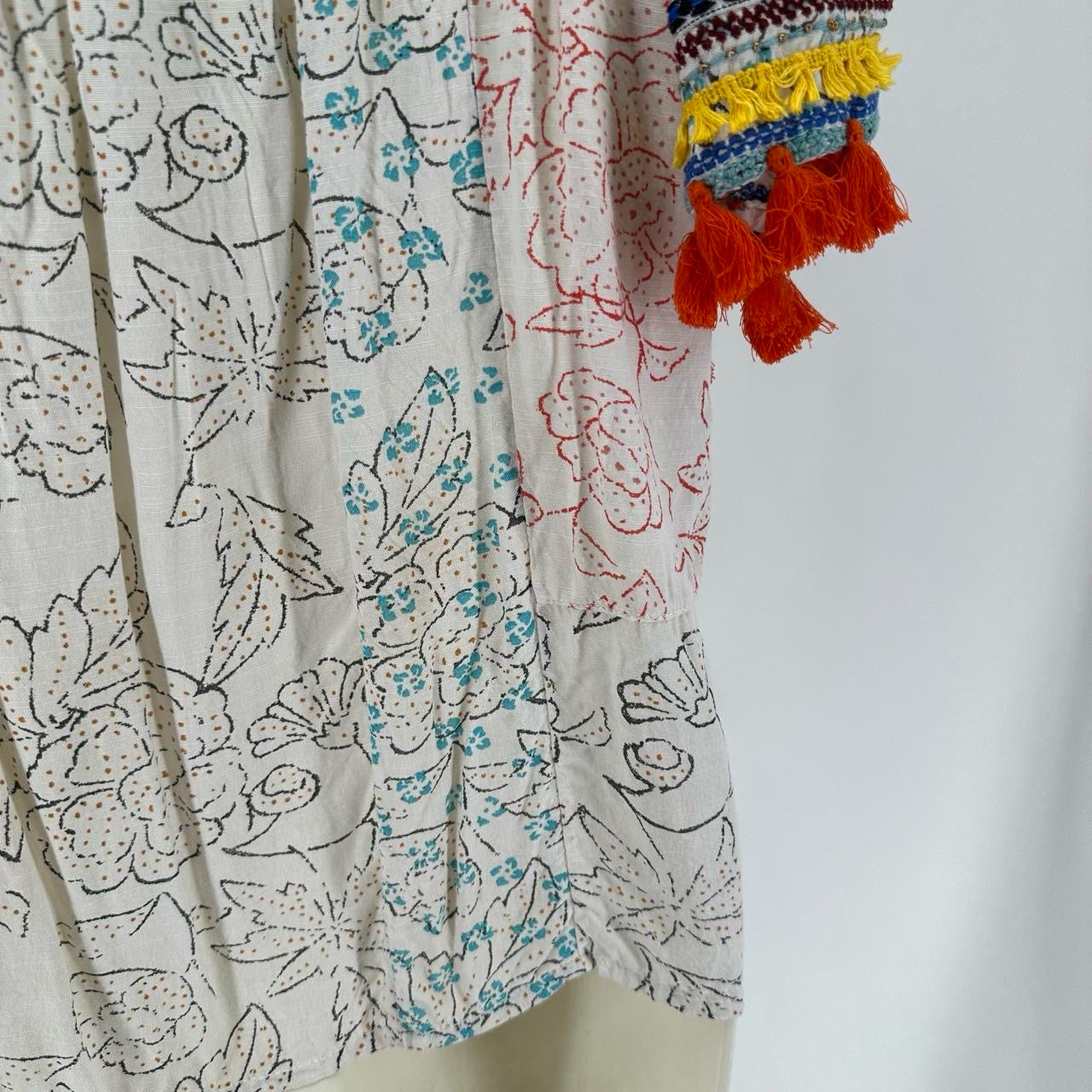 Size S MAEVE Floral Shirt