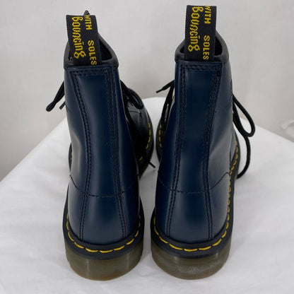 Navy W Shoe Size 7 DR. MARTENS Boots