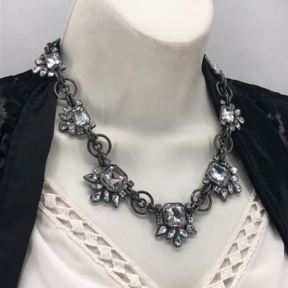 WHITE HOUSE BLACK Black Necklace