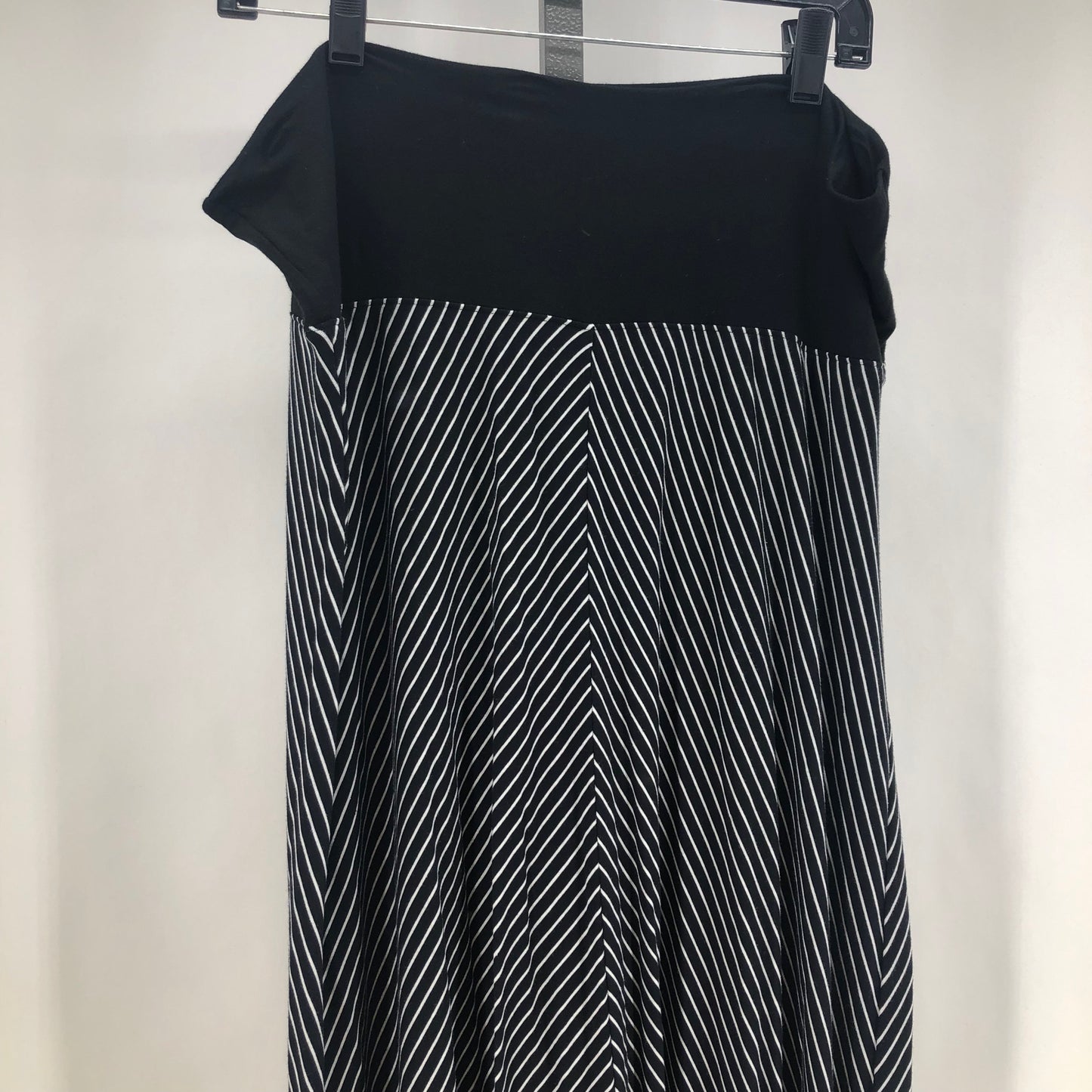Size L GAP Stripe Skirt