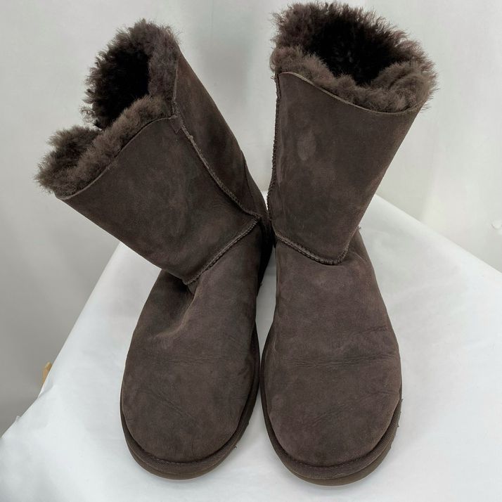 DARK BROWN W Shoe Size 9 UGG Boots